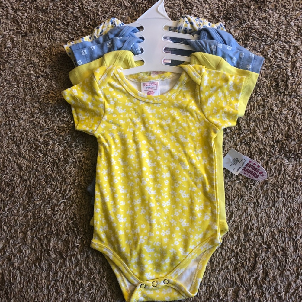 Baby bodysuits